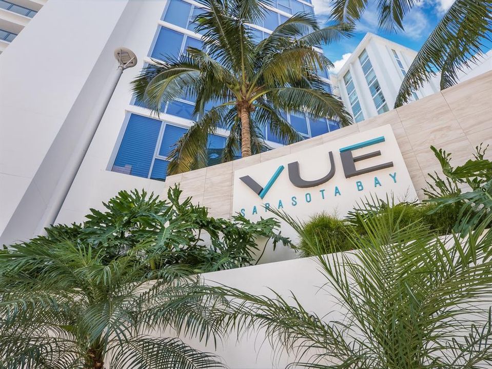 For Sale: $2,890,000 (2 beds, 3 baths, 2243 Square Feet)