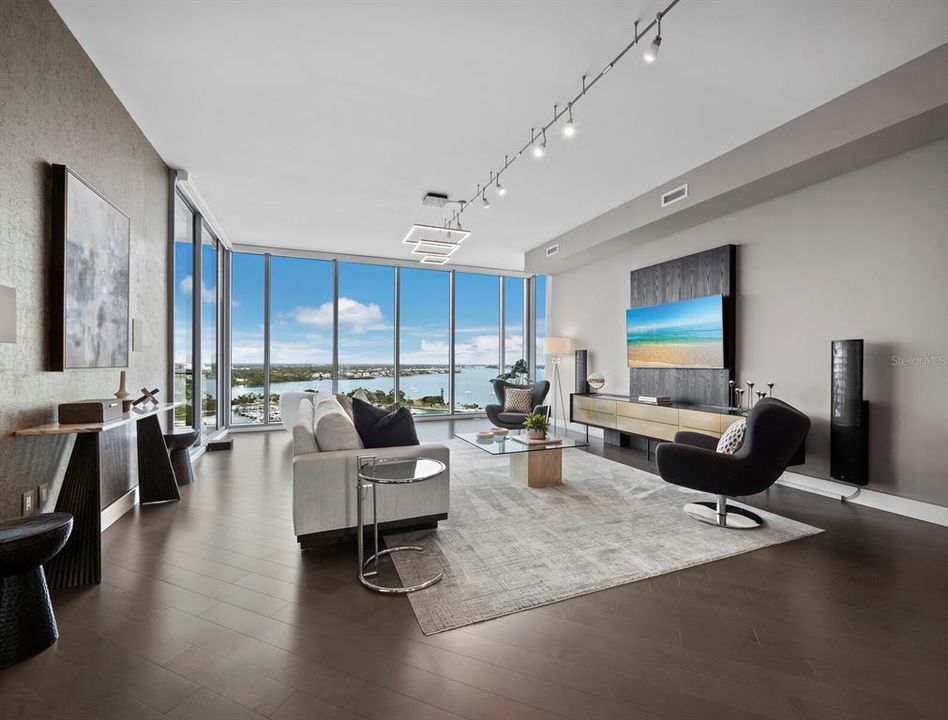 For Sale: $2,890,000 (2 beds, 3 baths, 2243 Square Feet)