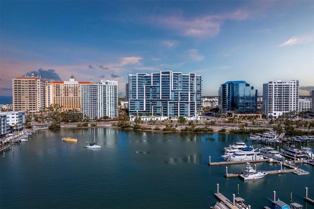 For Sale: $2,890,000 (2 beds, 3 baths, 2243 Square Feet)