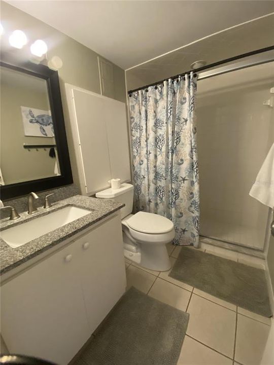 For Rent: $4,200 (2 beds, 2 baths, 1040 Square Feet)