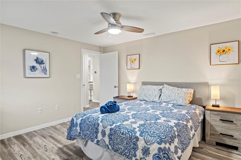 For Sale: $349,000 (3 beds, 2 baths, 1400 Square Feet)