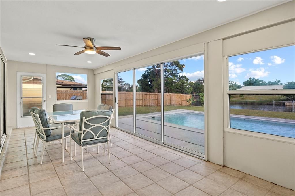 For Sale: $349,000 (3 beds, 2 baths, 1400 Square Feet)