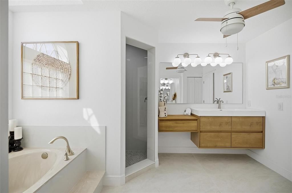 Active With Contract: $1,100,001 (5 beds, 2 baths, 2748 Square Feet)