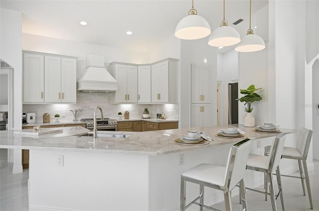 Active With Contract: $1,100,001 (5 beds, 2 baths, 2748 Square Feet)