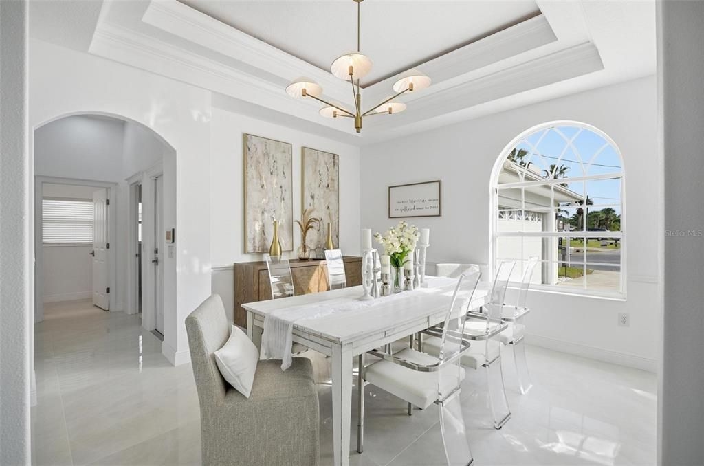 Active With Contract: $1,100,001 (5 beds, 2 baths, 2748 Square Feet)