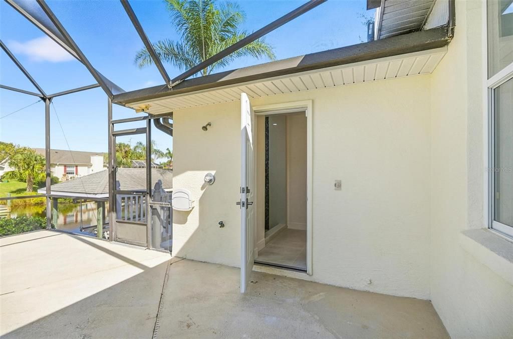 Active With Contract: $1,100,001 (5 beds, 2 baths, 2748 Square Feet)