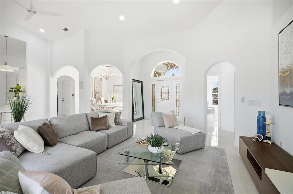 Active With Contract: $1,100,001 (5 beds, 2 baths, 2748 Square Feet)