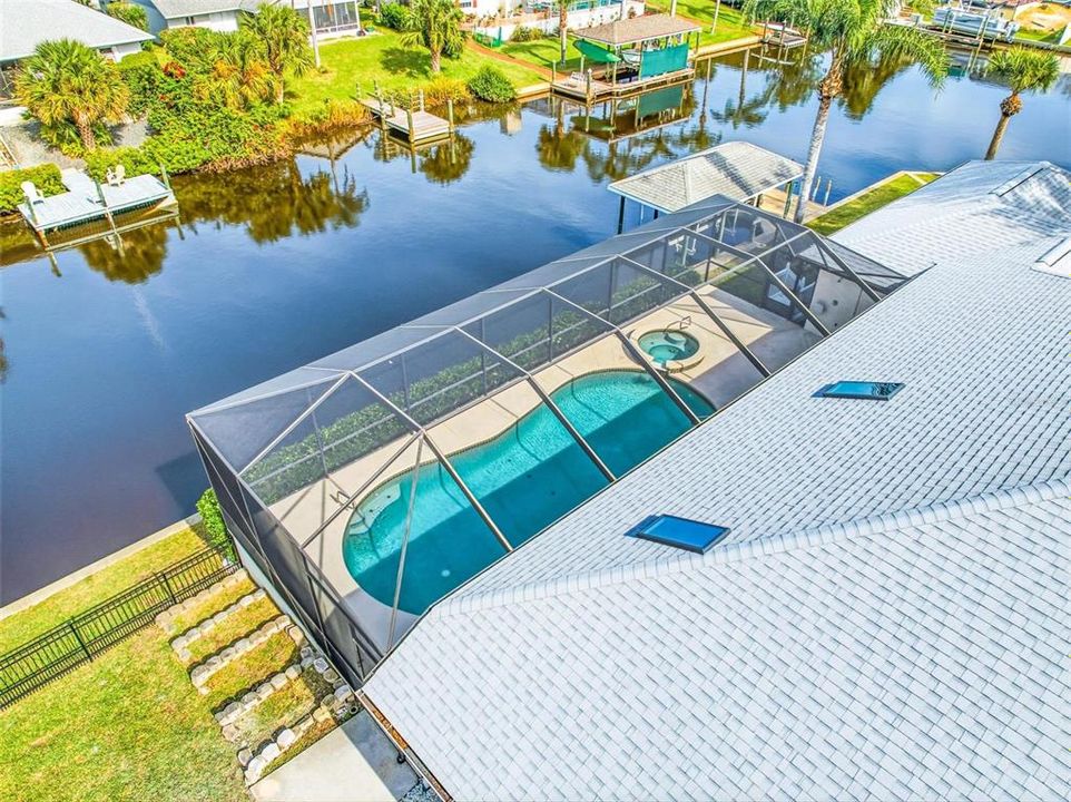 Active With Contract: $1,100,001 (5 beds, 2 baths, 2748 Square Feet)