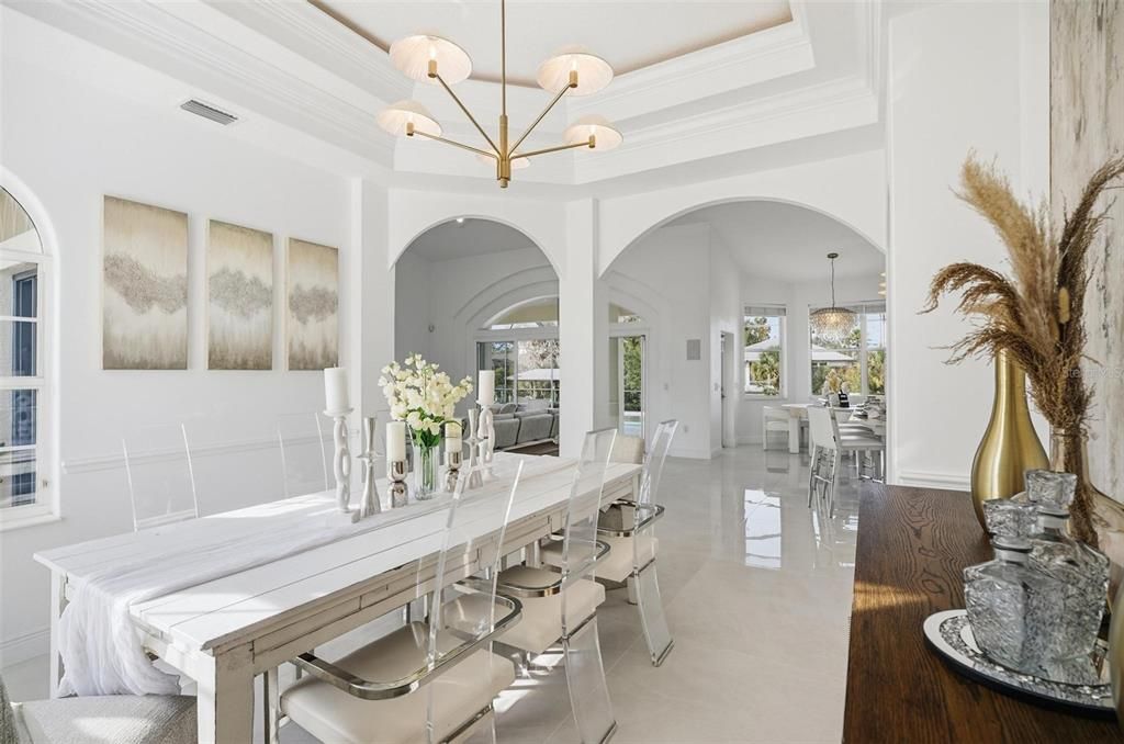 Active With Contract: $1,100,001 (5 beds, 2 baths, 2748 Square Feet)