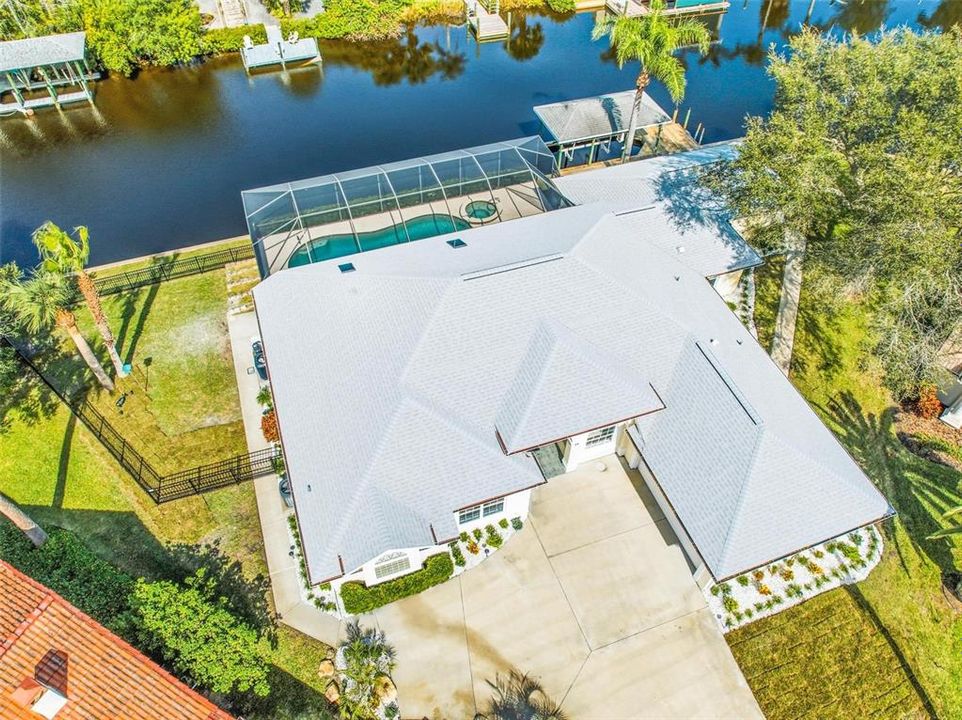 Active With Contract: $1,100,001 (5 beds, 2 baths, 2748 Square Feet)