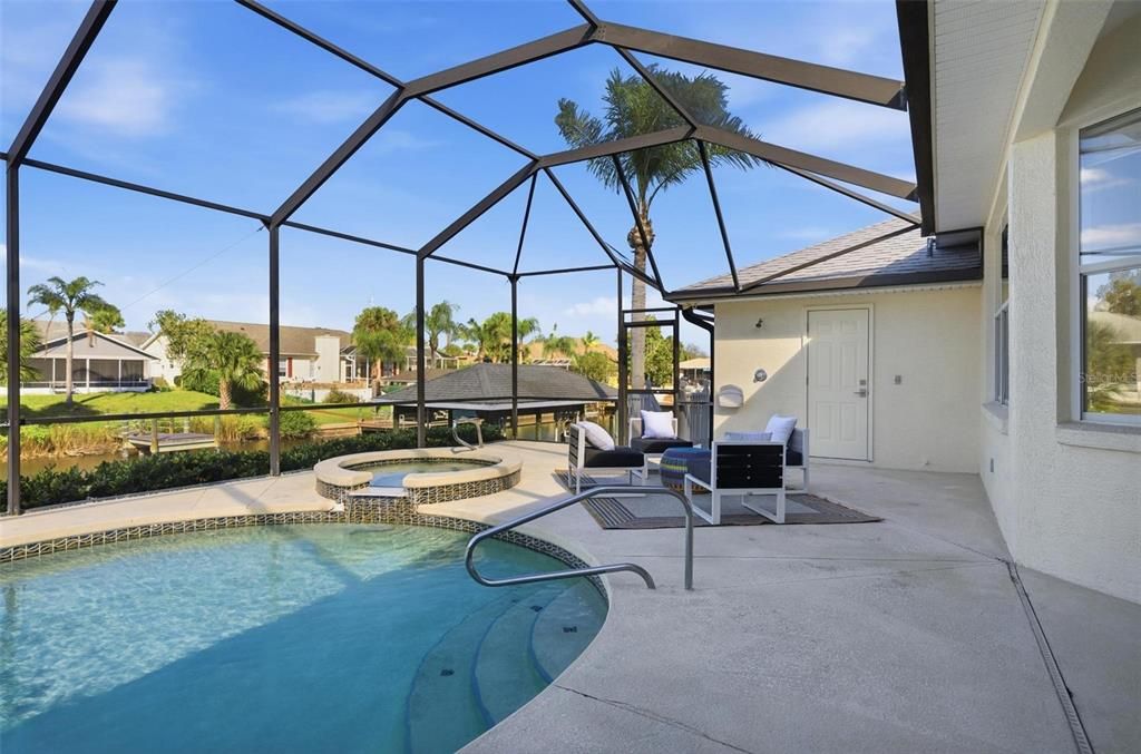 Active With Contract: $1,100,001 (5 beds, 2 baths, 2748 Square Feet)