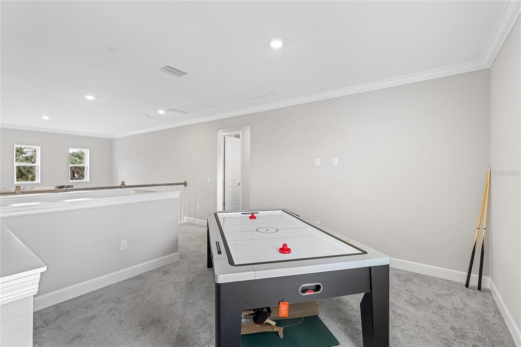 For Sale: $700,000 (4 beds, 3 baths, 2632 Square Feet)