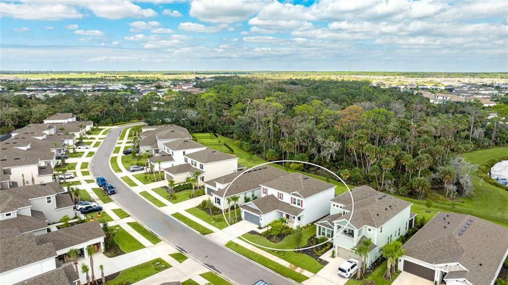 For Sale: $700,000 (4 beds, 3 baths, 2632 Square Feet)