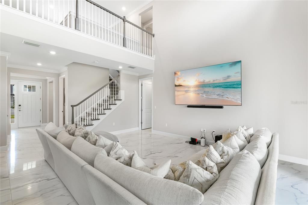 For Sale: $700,000 (4 beds, 3 baths, 2632 Square Feet)