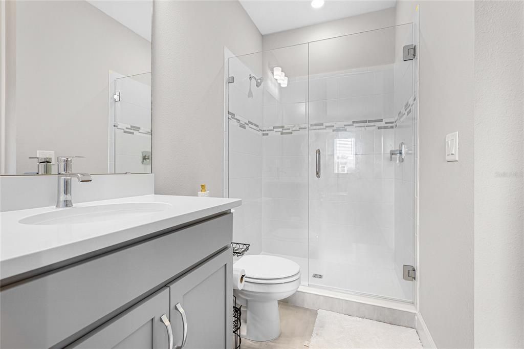 For Sale: $700,000 (4 beds, 3 baths, 2632 Square Feet)