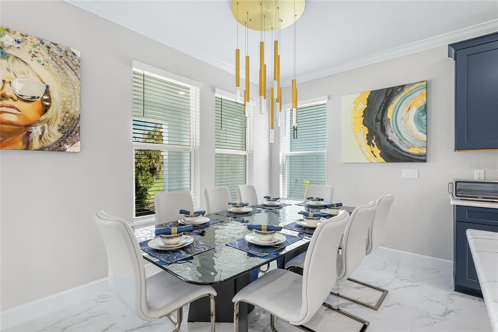 For Sale: $700,000 (4 beds, 3 baths, 2632 Square Feet)