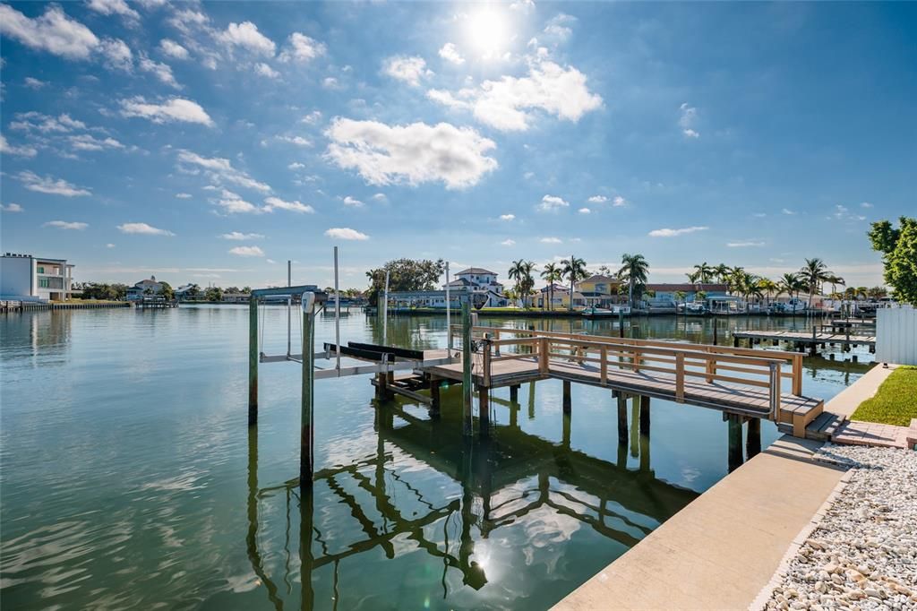 En Venta: $1,635,000 (3 camas, 2 baños, 2272 Pies cuadrados)