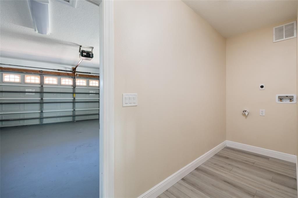 En Venta: $1,635,000 (3 camas, 2 baños, 2272 Pies cuadrados)