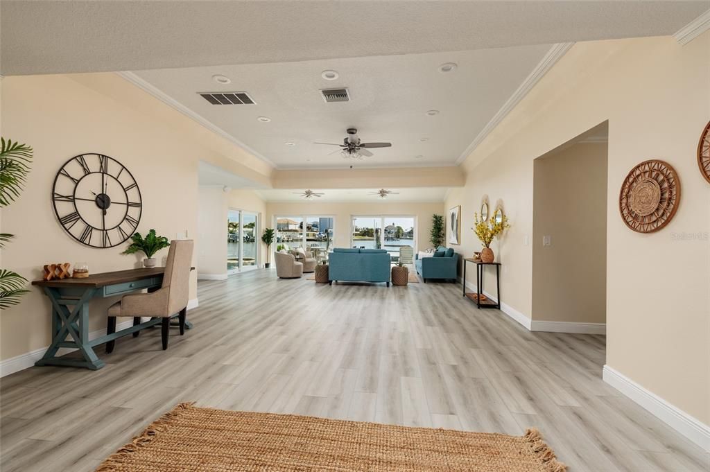 En Venta: $1,635,000 (3 camas, 2 baños, 2272 Pies cuadrados)