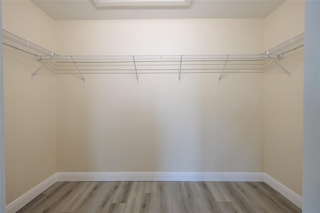 En Venta: $1,635,000 (3 camas, 2 baños, 2272 Pies cuadrados)