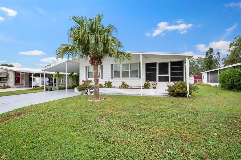 For Sale: $182,900 (2 beds, 2 baths, 1296 Square Feet)