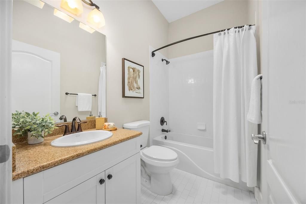 En Venta: $450,000 (3 camas, 2 baños, 2152 Pies cuadrados)