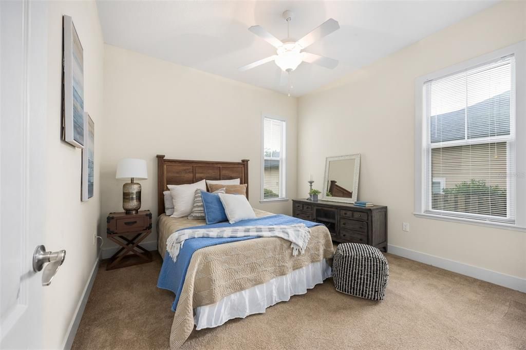 En Venta: $450,000 (3 camas, 2 baños, 2152 Pies cuadrados)