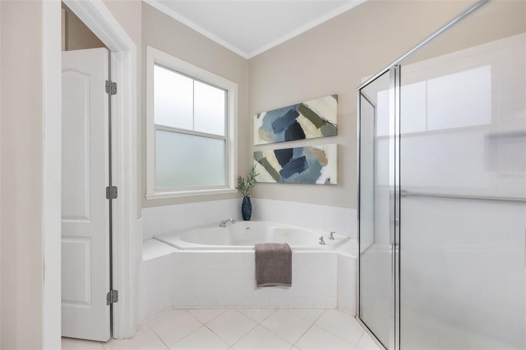 En Venta: $450,000 (3 camas, 2 baños, 2152 Pies cuadrados)