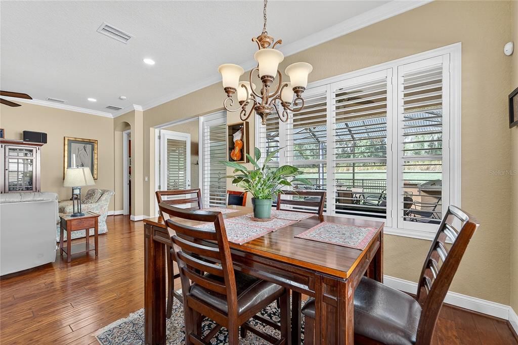 待售: $585,000 (3 贝兹, 2 浴室, 2434 平方英尺)