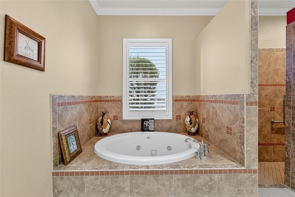 待售: $585,000 (3 贝兹, 2 浴室, 2434 平方英尺)