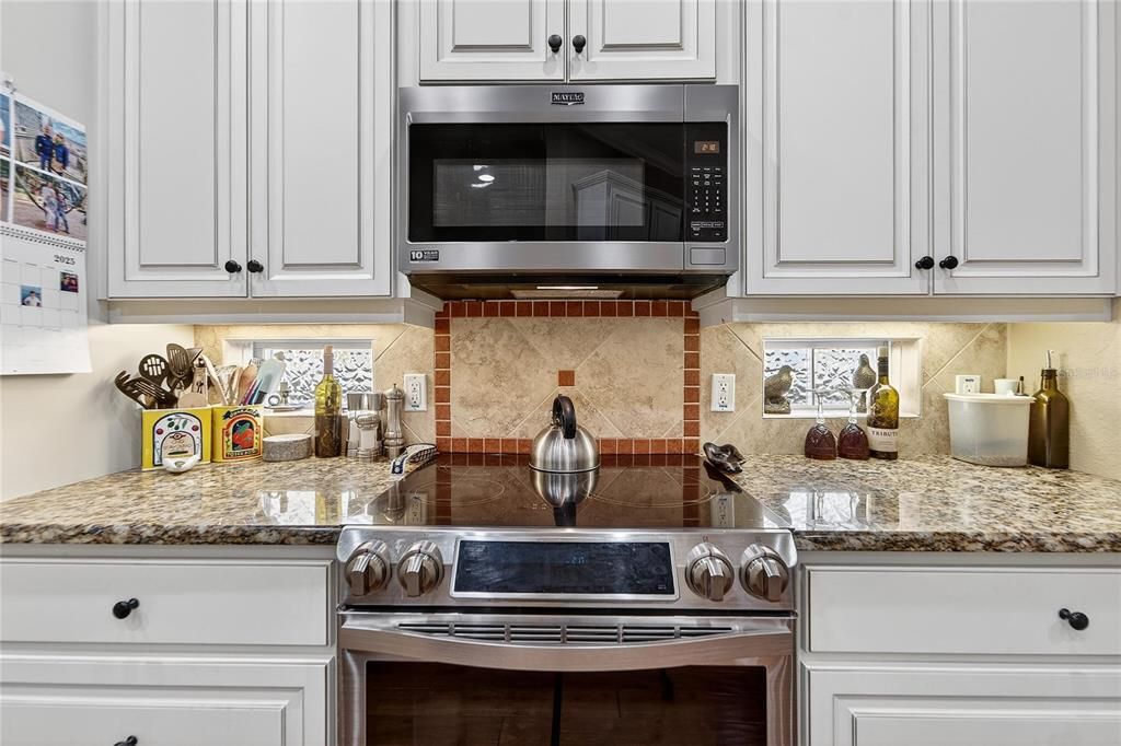 待售: $585,000 (3 贝兹, 2 浴室, 2434 平方英尺)