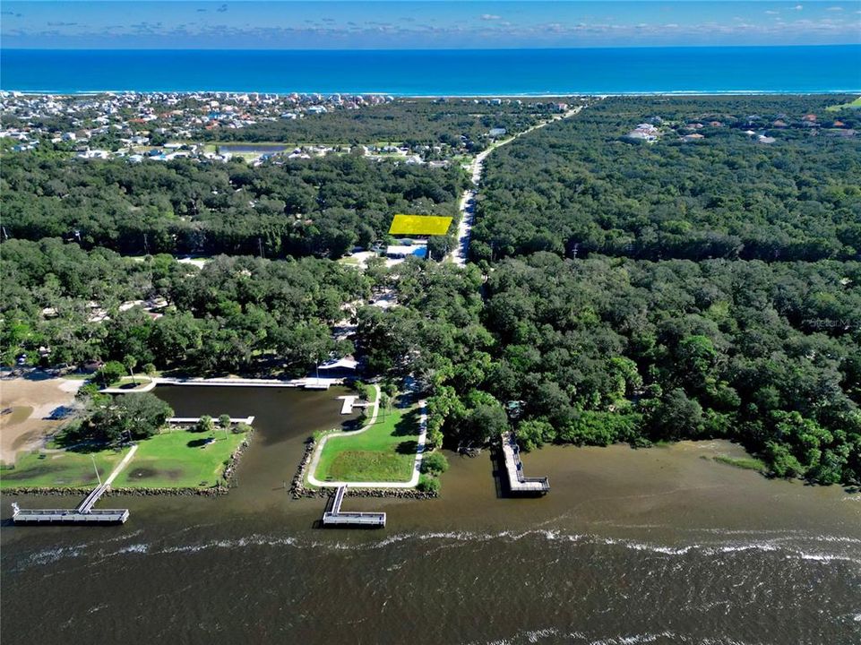 En Venta: $349,000 (0.28 acres)