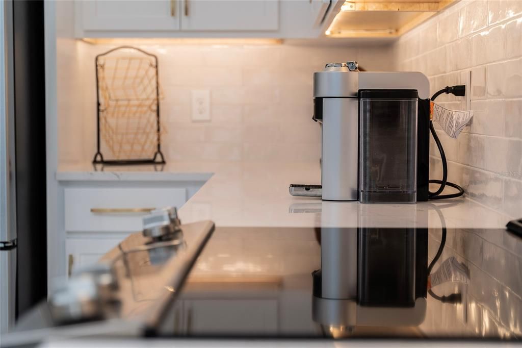 For Rent: $2,995 (3 beds, 2 baths, 1850 Square Feet)