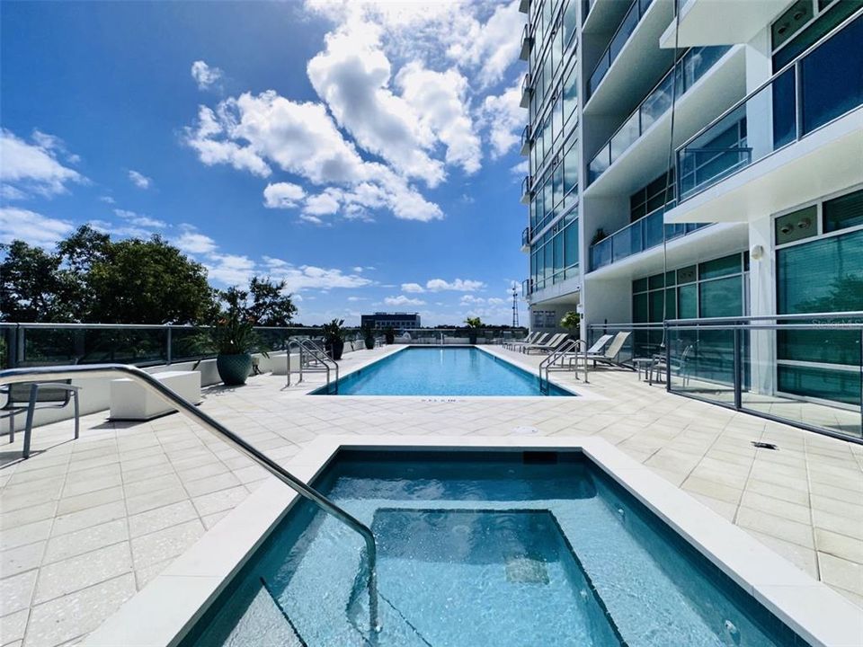 For Sale: $570,000 (2 beds, 2 baths, 1740 Square Feet)