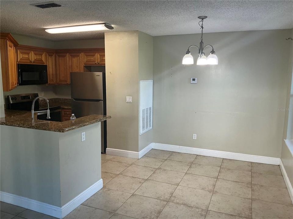 En Venta: $148,500 (2 camas, 1 baños, 851 Pies cuadrados)