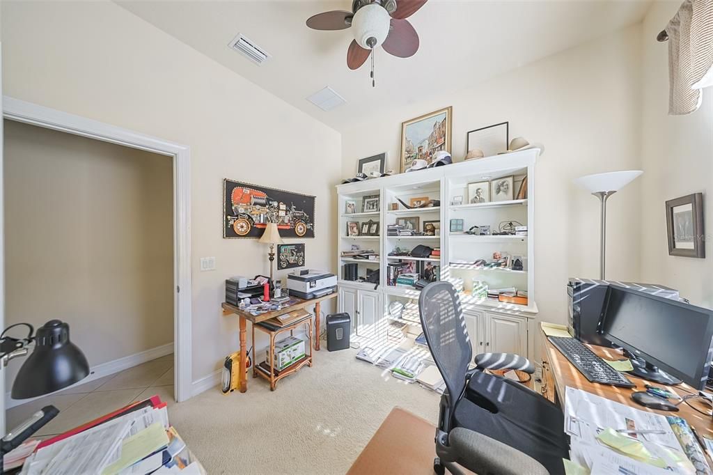 For Sale: $339,000 (3 beds, 2 baths, 1593 Square Feet)