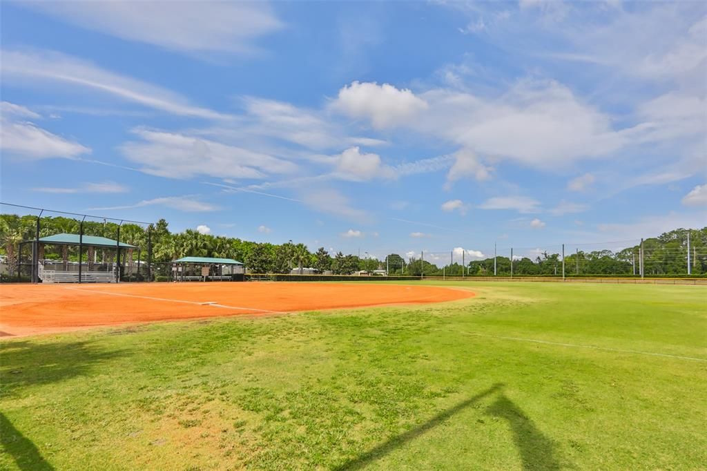 For Sale: $339,000 (3 beds, 2 baths, 1593 Square Feet)