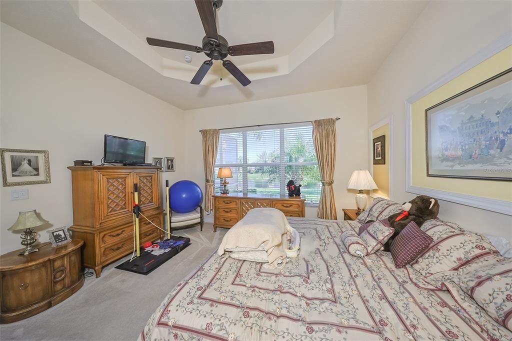 For Sale: $339,000 (3 beds, 2 baths, 1593 Square Feet)