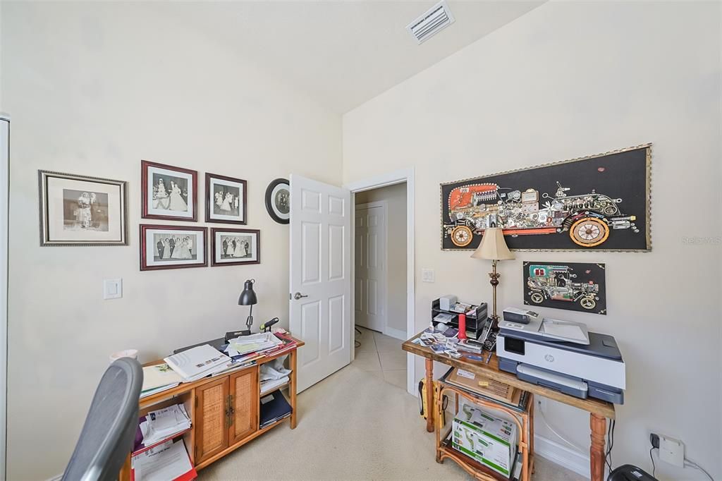 For Sale: $339,000 (3 beds, 2 baths, 1593 Square Feet)