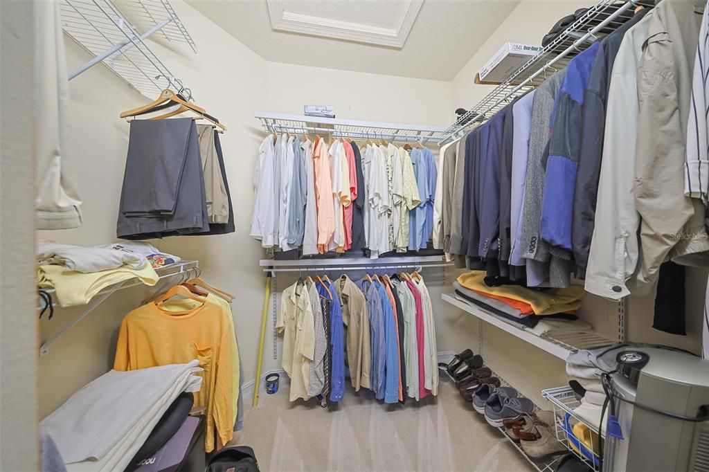 For Sale: $339,000 (3 beds, 2 baths, 1593 Square Feet)