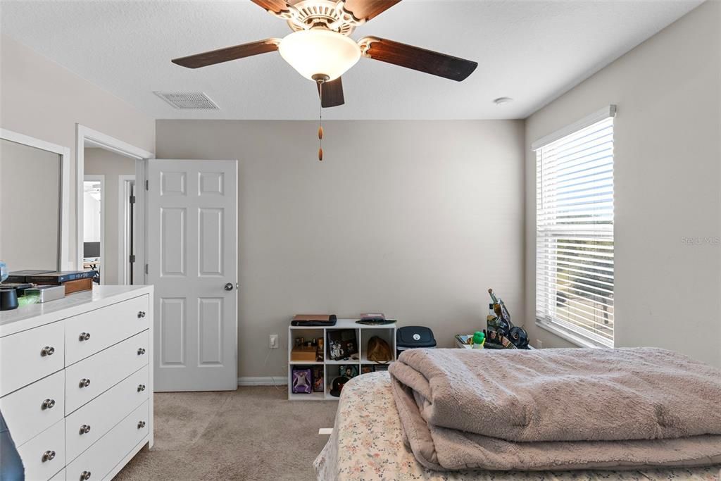 Active With Contract: $387,900 (4 beds, 2 baths, 2584 Square Feet)