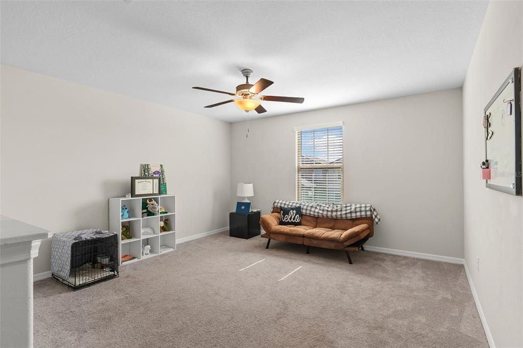 Active With Contract: $387,900 (4 beds, 2 baths, 2584 Square Feet)