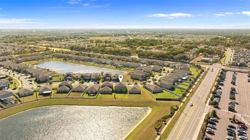 Active With Contract: $387,900 (4 beds, 2 baths, 2584 Square Feet)