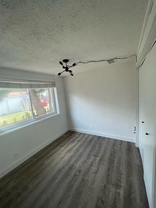 For Rent: $2,100 (2 beds, 1 baths, 850 Square Feet)