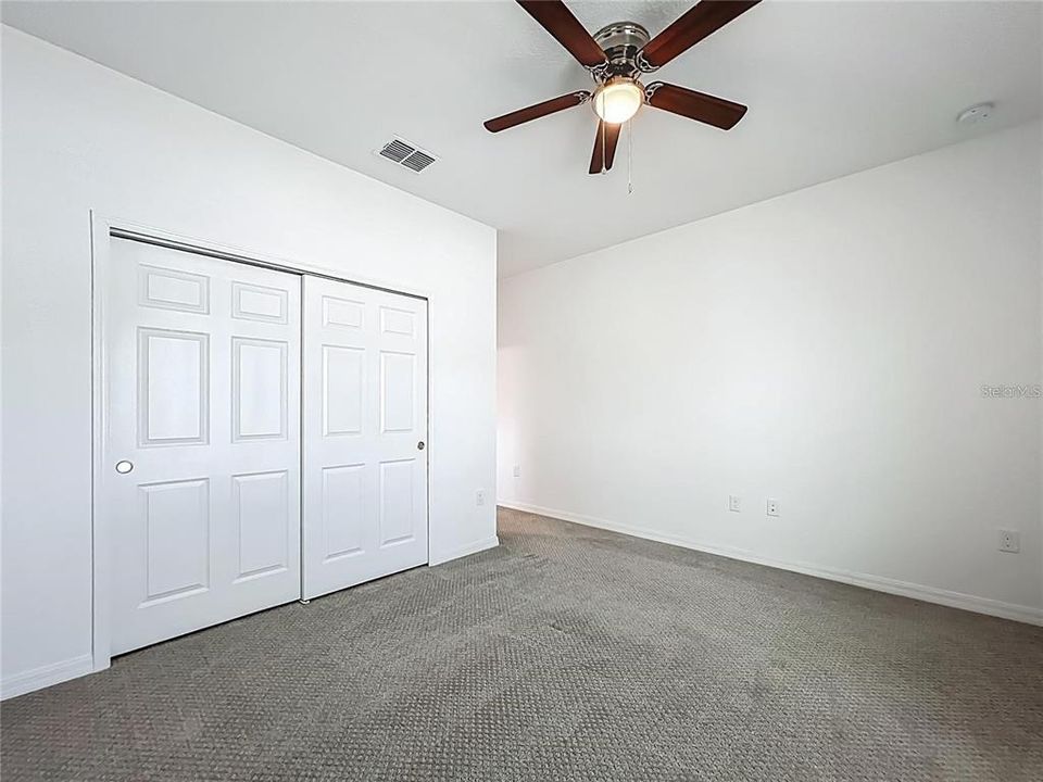 For Rent: $3,250 (5 beds, 3 baths, 3374 Square Feet)