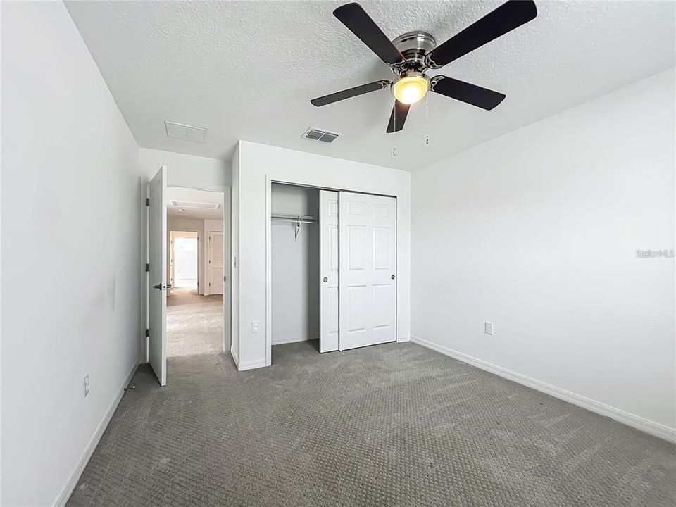 For Rent: $3,250 (5 beds, 3 baths, 3374 Square Feet)