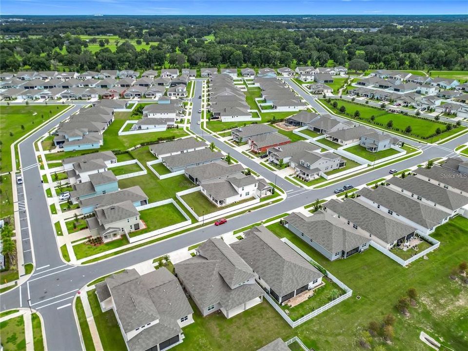 For Rent: $3,250 (5 beds, 3 baths, 3374 Square Feet)