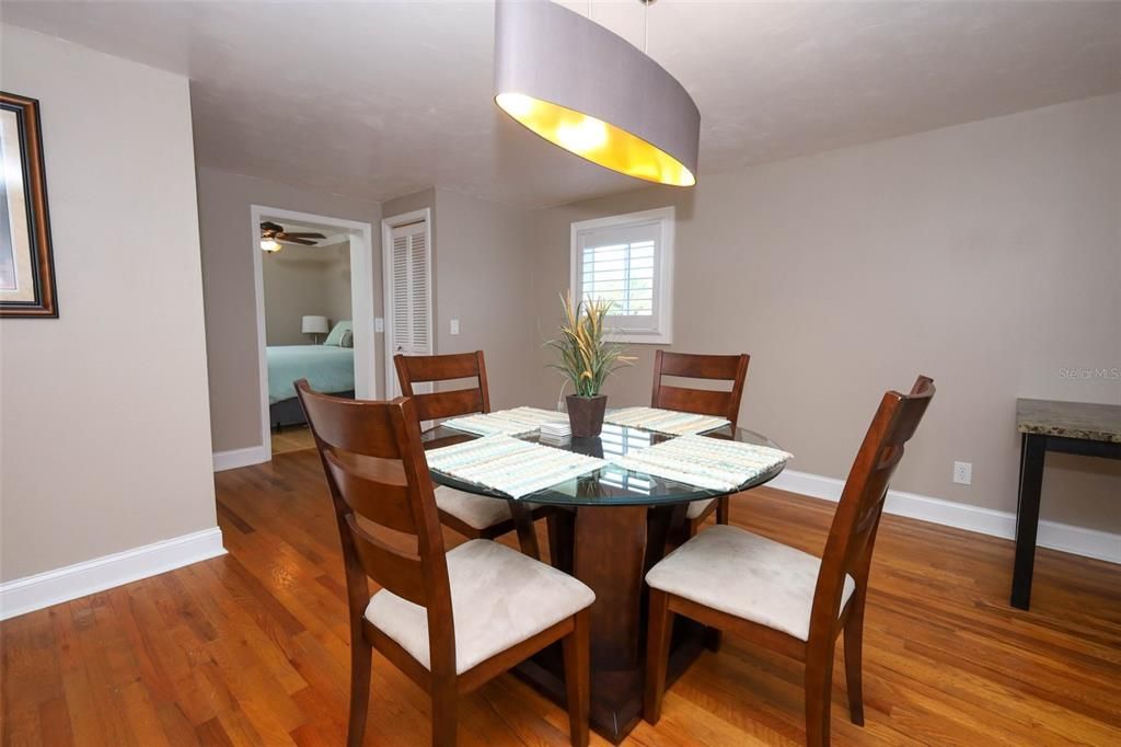 En Venta: $2,449,990 (4 camas, 4 baños, 3674 Pies cuadrados)