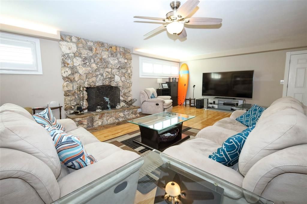 En Venta: $2,449,990 (4 camas, 4 baños, 3674 Pies cuadrados)