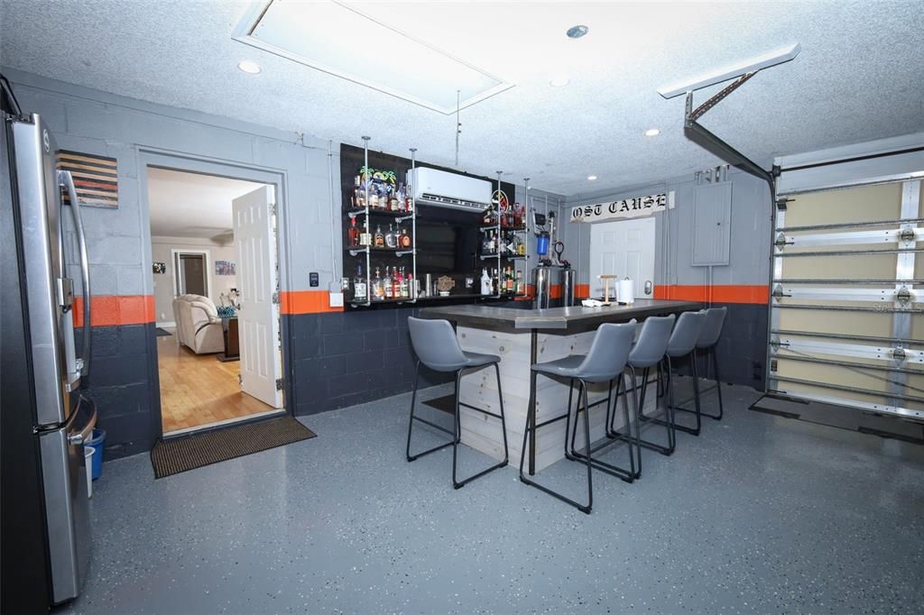 En Venta: $2,449,990 (4 camas, 4 baños, 3674 Pies cuadrados)